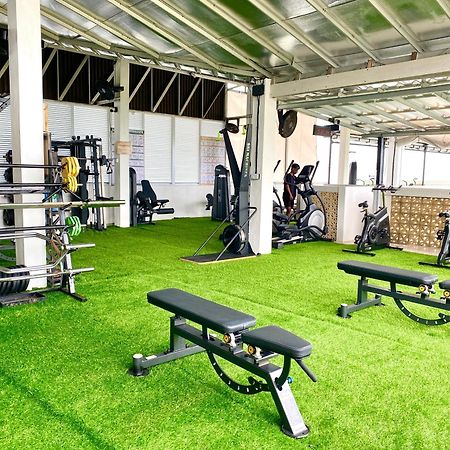 3 Monkeys Lembongan Studio Apartments Gym Recovery Centre Eksteriør billede