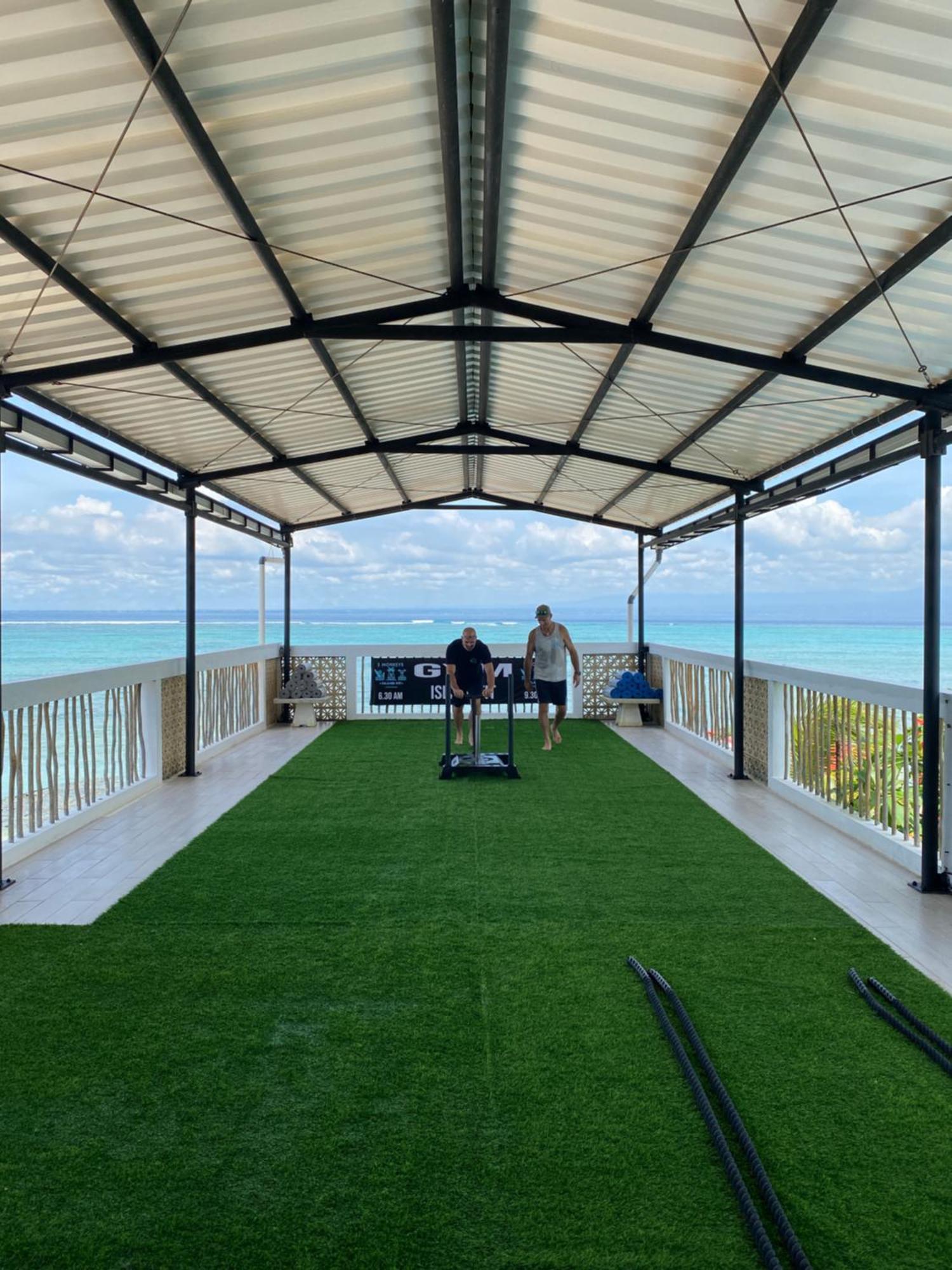 3 Monkeys Lembongan Studio Apartments Gym Recovery Centre Eksteriør billede