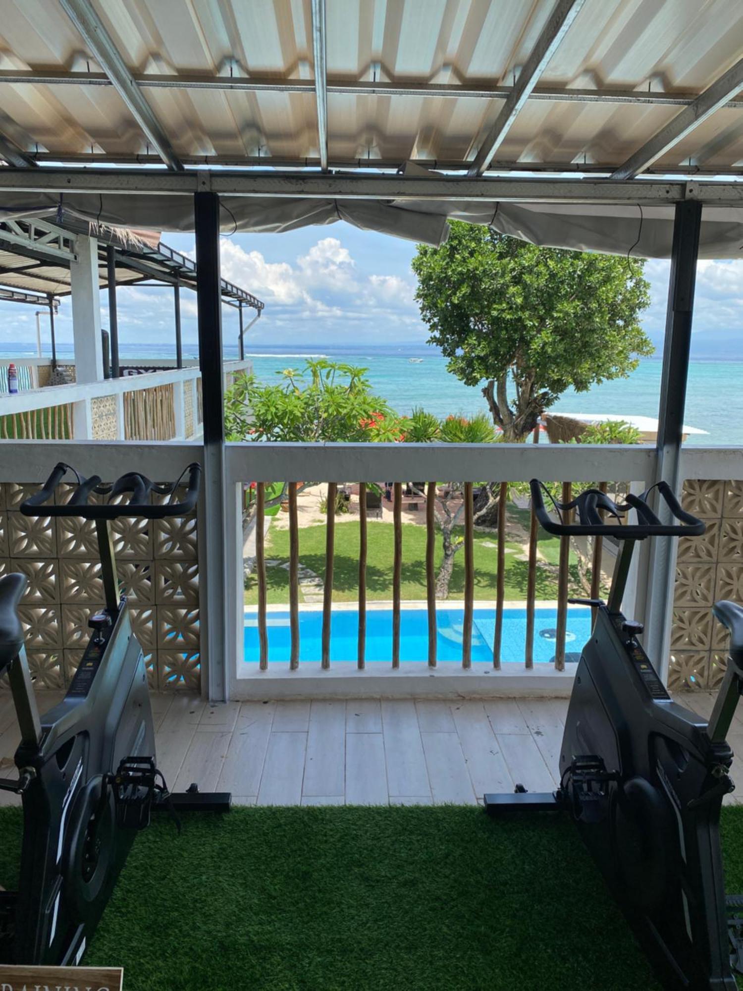 3 Monkeys Lembongan Studio Apartments Gym Recovery Centre Eksteriør billede
